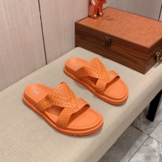 Louis Vuitton Slippers